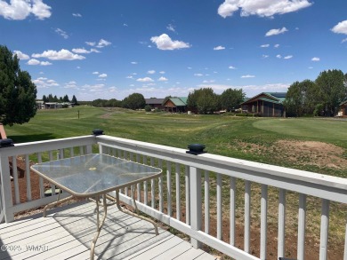 This bright, newly remodeled park model is located on the golf on Juniper Ridge R.V. Golf Resort in Arizona - for sale on GolfHomes.com, golf home, golf lot