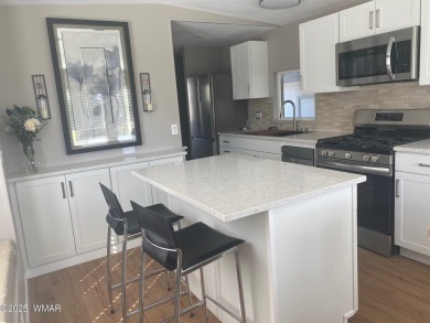 This bright, newly remodeled park model is located on the golf on Juniper Ridge R.V. Golf Resort in Arizona - for sale on GolfHomes.com, golf home, golf lot