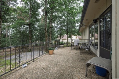 Convenient location near DeSoto Blvd and all the amenities on DeSoto Golf Course in Arkansas - for sale on GolfHomes.com, golf home, golf lot
