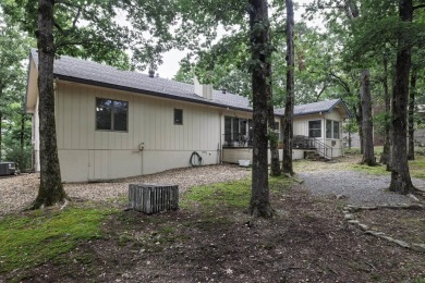 Convenient location near DeSoto Blvd and all the amenities on DeSoto Golf Course in Arkansas - for sale on GolfHomes.com, golf home, golf lot