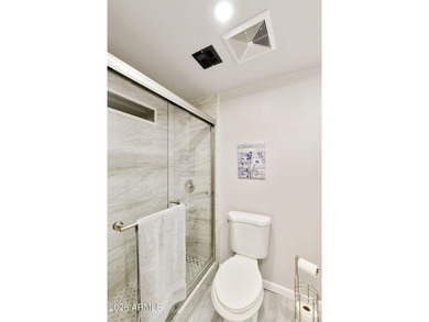 Beautifully updated 2BR, 2BA home on a rare large double corner on Sun Lakes Country Club in Arizona - for sale on GolfHomes.com, golf home, golf lot