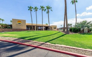 Beautifully updated 2BR, 2BA home on a rare large double corner on Sun Lakes Country Club in Arizona - for sale on GolfHomes.com, golf home, golf lot