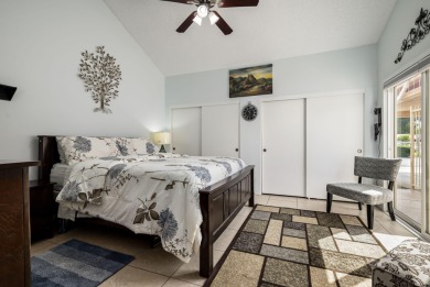 Turnkey furnished 2 bed 2 bath condo in Indian Palm Country Club on Indian Palms Country Club and Resort in California - for sale on GolfHomes.com, golf home, golf lot