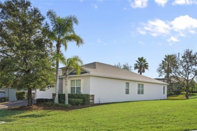 One or more photo(s) has been virtually staged. This one owner on Kings Ridge Golf Club in Florida - for sale on GolfHomes.com, golf home, golf lot