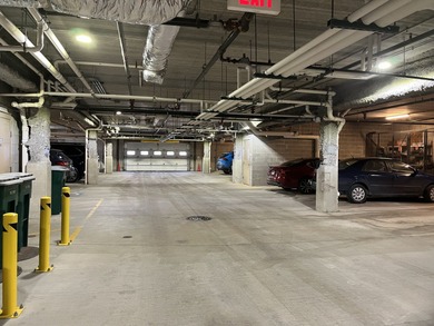 This one bedroom condo is located in Carillon Club of Naperville on White Eagle Golf Club in Illinois - for sale on GolfHomes.com, golf home, golf lot