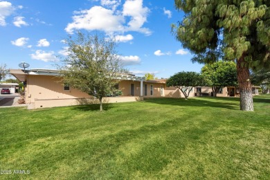 This 2 bedroom, 2 bath home is an EXCEPTIONAL VALUE being on Sun City-Willow Creek / Willow Brook  in Arizona - for sale on GolfHomes.com, golf home, golf lot