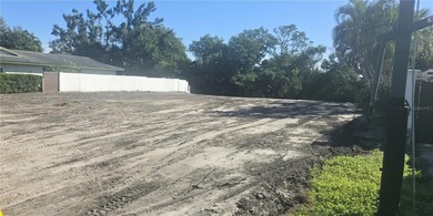 Build-Ready Lot in Snell Isle, Prime Location! This cleared lot on The Renaisssance Vinoy Golf Club in Florida - for sale on GolfHomes.com, golf home, golf lot