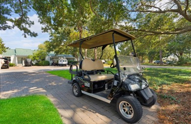 Not your average condo! Remodeled in 2017, this end-unit flat on Sandestin Golf and Beach Resort - The Links in Florida - for sale on GolfHomes.com, golf home, golf lot