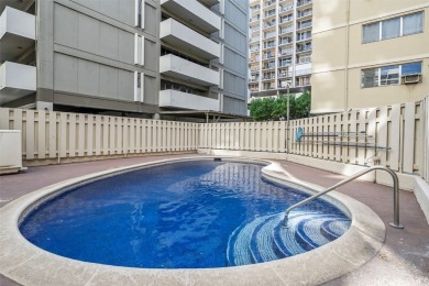 $19,000 PRICE IMPROVEMENT!! Live the beach lifestyle at Ala Wai on Ala Wai Golf Course in Hawaii - for sale on GolfHomes.com, golf home, golf lot
