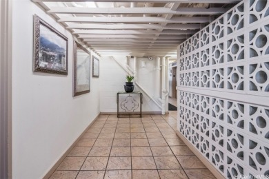 $19,000 PRICE IMPROVEMENT!! Live the beach lifestyle at Ala Wai on Ala Wai Golf Course in Hawaii - for sale on GolfHomes.com, golf home, golf lot