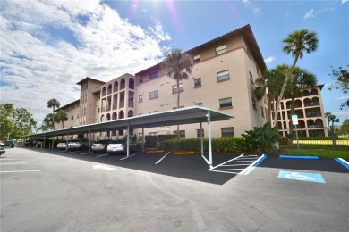 Discover this inviting 2-bedroom, 2-bath condo, perfectly on Pasadena Yacht and Country Club in Florida - for sale on GolfHomes.com, golf home, golf lot