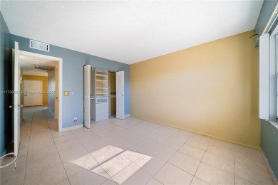 PRICE DROP!!!Beautiful apartment 2 Bedrooms 2 Bathrooms Condo on on Flamingo Lakes Country Club in Florida - for sale on GolfHomes.com, golf home, golf lot