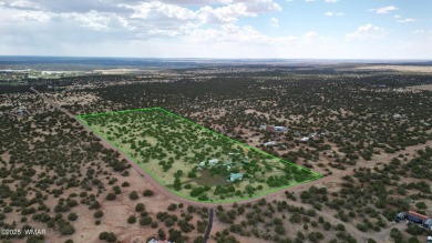 Rancher's dream! 18.75-acre off-grid horse property just 25 on Silver Creek Golf Club in Arizona - for sale on GolfHomes.com, golf home, golf lot