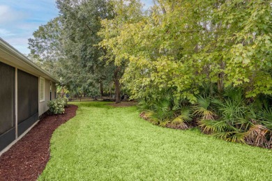 Seller Motivated!   Welcome To This Beautifully Refreshed on Eagle Harbor Golf Club in Florida - for sale on GolfHomes.com, golf home, golf lot