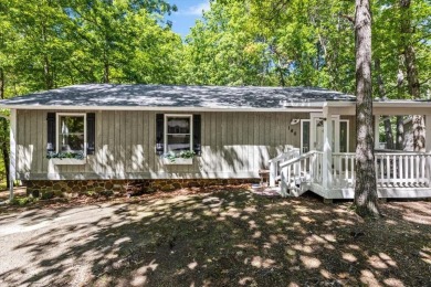 NEW ROOF, HVAC 2022, along with a lot more! Discover your dream on Woodstone Meadows Golf Course At Massanutten in Virginia - for sale on GolfHomes.com, golf home, golf lot