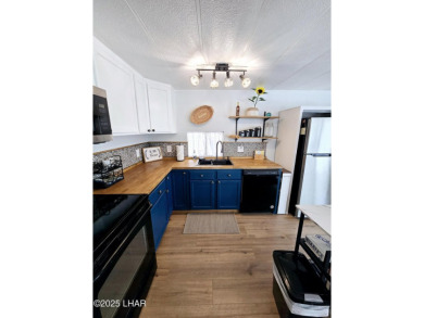 leased land. River Living at Its Best in Parker, AZ! 

Welcome on Emerald Canyon Golf Course in Arizona - for sale on GolfHomes.com, golf home, golf lot