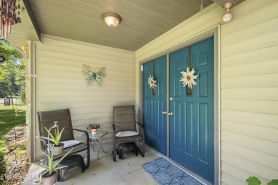 Charming 3 bed, 2.5 bath home in Fairfield Glade with 1,950 sq on Druid Hills Golf Club in Tennessee - for sale on GolfHomes.com, golf home, golf lot