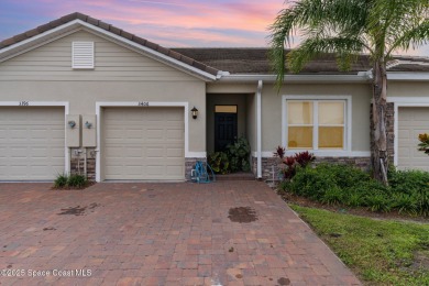 Like-New Golf Course Home in Mims! This nearly new single-story on Walkabout Golf and Country Club in Florida - for sale on GolfHomes.com, golf home, golf lot