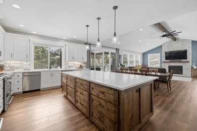 NEWER HOME AT THE RUNNING Y RESORT WITH A HUGE RV GARAGE AND on Running Y Ranch Resort in Oregon - for sale on GolfHomes.com, golf home, golf lot