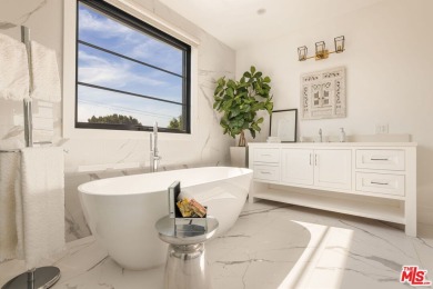 A Celebrity owned Private Westwood/Rancho Park Retreat offers on Rancho Park Golf Course in California - for sale on GolfHomes.com, golf home, golf lot