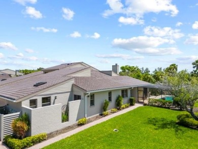 Experience the ultimate in island living in the highly on Longboat Key Golf Club Resort in Florida - for sale on GolfHomes.com, golf home, golf lot