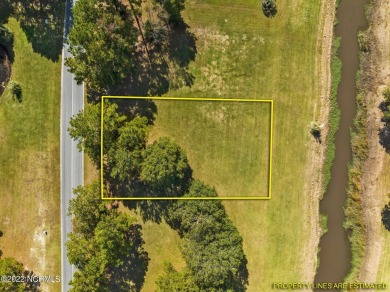 Back on the market due to buyer not completing closing on time on Brunswick Plantation and Golf Resorts in North Carolina - for sale on GolfHomes.com, golf home, golf lot