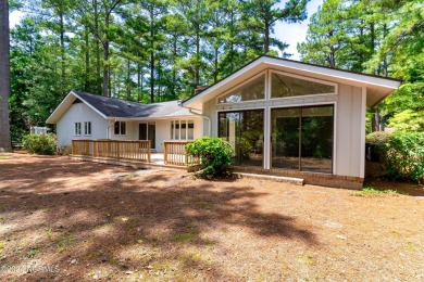 110 Burning Tree is a wonderful one-level home located only on Pinehurst Resort and Country Club in North Carolina - for sale on GolfHomes.com, golf home, golf lot