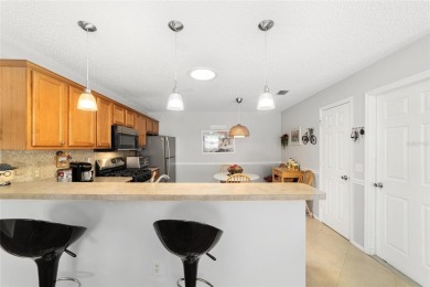 LOCATION LOCATION LOCATION!! This cute, 2 bedroom, 2 bath COLONY on The Links of Spruce Creek in Florida - for sale on GolfHomes.com, golf home, golf lot