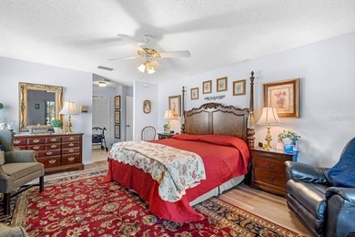 Spacious 2-bedroom, 2-bath home offering over 2,100 sq ft of on Caloosa Greens Executive Golf Course in Florida - for sale on GolfHomes.com, golf home, golf lot