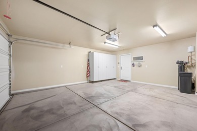 Located on the southern edge of Sun River, this 2-bedroom on Sunriver Golf Club in Utah - for sale on GolfHomes.com, golf home, golf lot