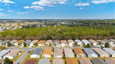 LOCATION LOCATION LOCATION!! This cute, 2 bedroom, 2 bath COLONY on The Links of Spruce Creek in Florida - for sale on GolfHomes.com, golf home, golf lot