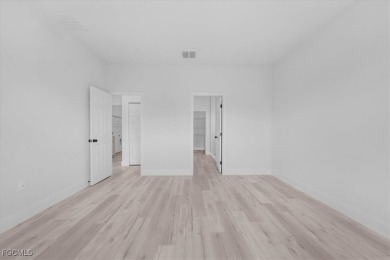 Stunning New Construction Home in Sun 'N Lake - 4 Bedrooms, 3 on Sun n Lake Golf and Country Club in Florida - for sale on GolfHomes.com, golf home, golf lot