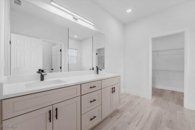 Stunning New Construction Home in Sun 'N Lake - 4 Bedrooms, 3 on Sun n Lake Golf and Country Club in Florida - for sale on GolfHomes.com, golf home, golf lot