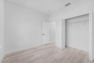Stunning New Construction Home in Sun 'N Lake - 4 Bedrooms, 3 on Sun n Lake Golf and Country Club in Florida - for sale on GolfHomes.com, golf home, golf lot
