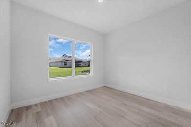 Stunning New Construction Home in Sun 'N Lake - 4 Bedrooms, 3 on Sun n Lake Golf and Country Club in Florida - for sale on GolfHomes.com, golf home, golf lot