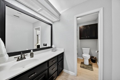 ENTERTAINER'S DELIGHT - Discover this fabulously secluded one of on Green Tree Country Club in Texas - for sale on GolfHomes.com, golf home, golf lot