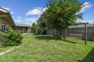 Lovely 3 bedroom 2 bathroom 2 car garage home with a split on Sherman Hills Golf Club in Florida - for sale on GolfHomes.com, golf home, golf lot