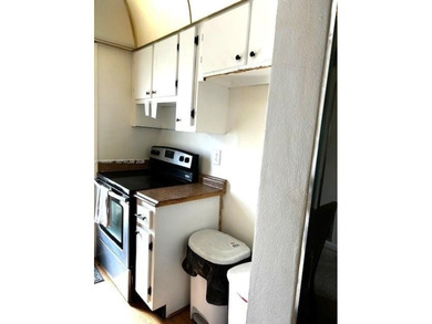 !!MOTIVATED SELLER - BRIGHT & PEACEFUL 2/1 FIRST-FLOOR CONDO!! on Leisureville Community Association in Florida - for sale on GolfHomes.com, golf home, golf lot