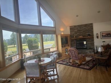 This great home sits on the Stoneridge Golf Course over looking on Stoneridge Golf Club in Idaho - for sale on GolfHomes.com, golf home, golf lot
