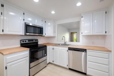 ***Townhome on the Fairway*** Who needs a backyard when you've on Bloomington Country Club in Utah - for sale on GolfHomes.com, golf home, golf lot