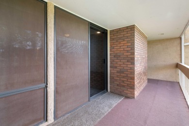 ***Townhome on the Fairway*** Who needs a backyard when you've on Bloomington Country Club in Utah - for sale on GolfHomes.com, golf home, golf lot