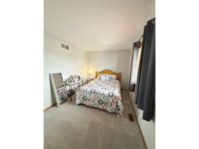 Updated Condo on Woodland Hills Golf Course - No HOA Fees! Don't on Woodland Hills Golf Course in Michigan - for sale on GolfHomes.com, golf home, golf lot