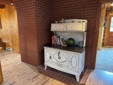 This Rocky Mountain Log Home has it all! Great value with this 2 on Double Arrow Lodge in Montana - for sale on GolfHomes.com, golf home, golf lot