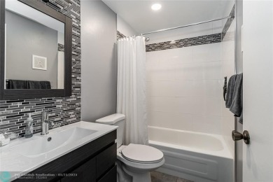 MINT! This superbly renovated and inviting 2bd/2ba condo is on Kings Point Golf -Flanders Way in Florida - for sale on GolfHomes.com, golf home, golf lot