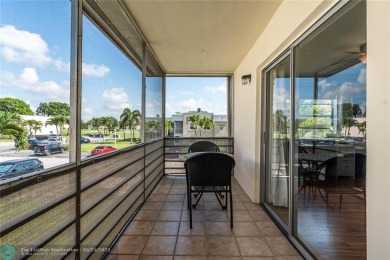MINT! This superbly renovated and inviting 2bd/2ba condo is on Kings Point Golf -Flanders Way in Florida - for sale on GolfHomes.com, golf home, golf lot