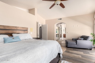 Welcome to this beautiful 5-bed 3 full bath home in the on The Foothills Golf Club in Arizona - for sale on GolfHomes.com, golf home, golf lot