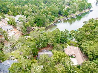 Lakefront Cottage in Reynolds Lake Oconee! on Reynolds Lake Oconee - The Preserve in Georgia - for sale on GolfHomes.com, golf home, golf lot