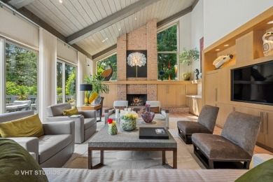 Prepare to be amazed by this extraordinary custom-built home on Hillcrest Country Club in Illinois - for sale on GolfHomes.com, golf home, golf lot