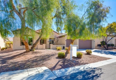 Sun City Anthem Saratoga home with a beautiful Pool. Recently on Revere Golf Club in Nevada - for sale on GolfHomes.com, golf home, golf lot