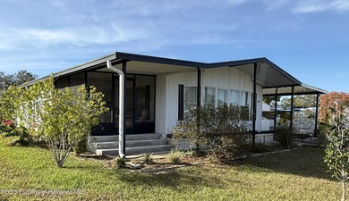Beautifully maintained 2-bedroom, 2-bathroom home in the on High Point Golf Club, Inc. in Florida - for sale on GolfHomes.com, golf home, golf lot